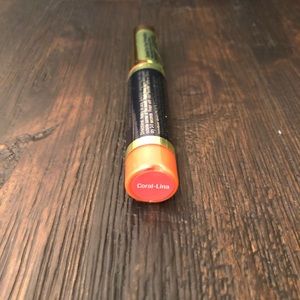 Coral-Lina Lipsense